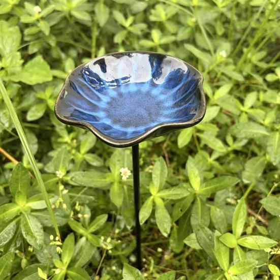 Bienenwassertränke mit Ständer, Schmetterlings-Trinkstation Gartenkunst, Vogeltränke mit Blumen für den Außenbereich, Geschenk für Bestäuber
