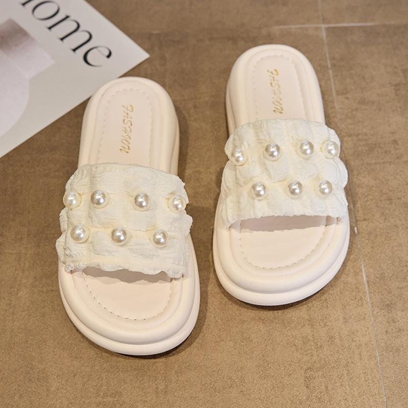 Pearl Muffin Platform Slippers Women's Summer Wear 2025 New Versatile One-word Seaside Vacation Beach Cool Slippers