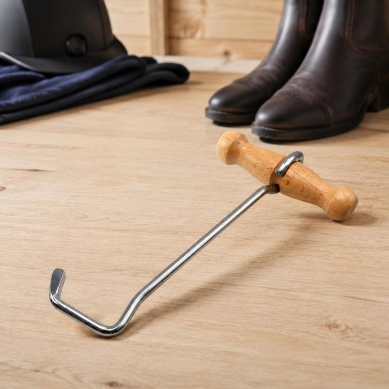 Stable Change Footwear Tool with Wooden Handle, Tall Footwear Removal Hook and Metal Frame for Daily Wear Use Daily