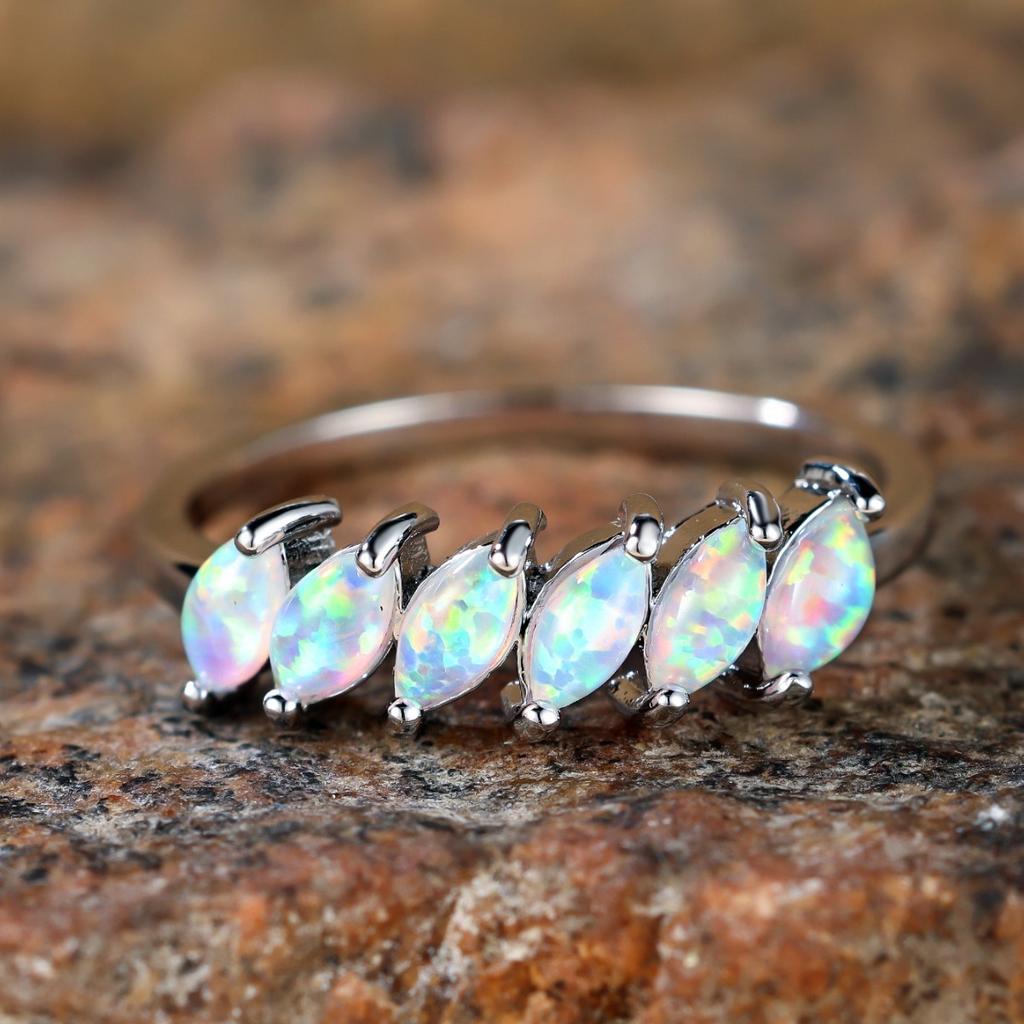 Korean Style 6 Piece Diamond Shaped Two Claw Ring for Womens Versatile Temperament Simple and Elegant Ring