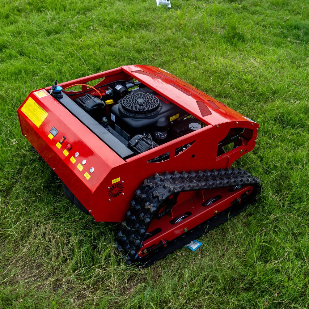 Remote Control Lawn Mower with CE & EPA Certification for Mountain, Riverbank, Orchard Weeding and Mowing