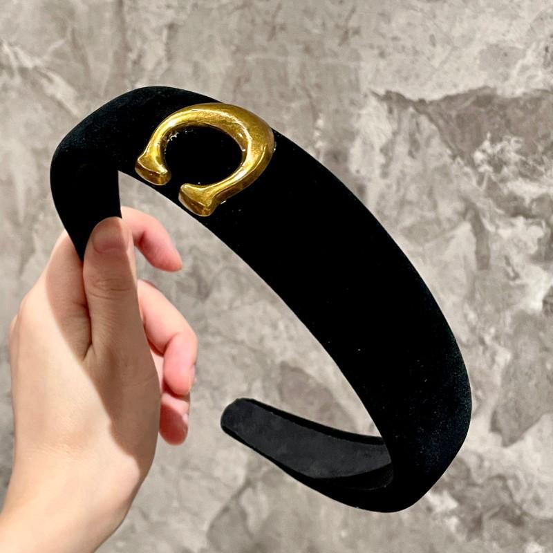 French Elegance Black Series Pearl Headband with Teeth - Autumn/Winter Collection