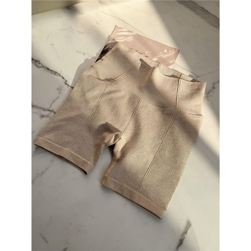 Yoga Seamless Minimalist Style Fitness Women Breathable Shorts