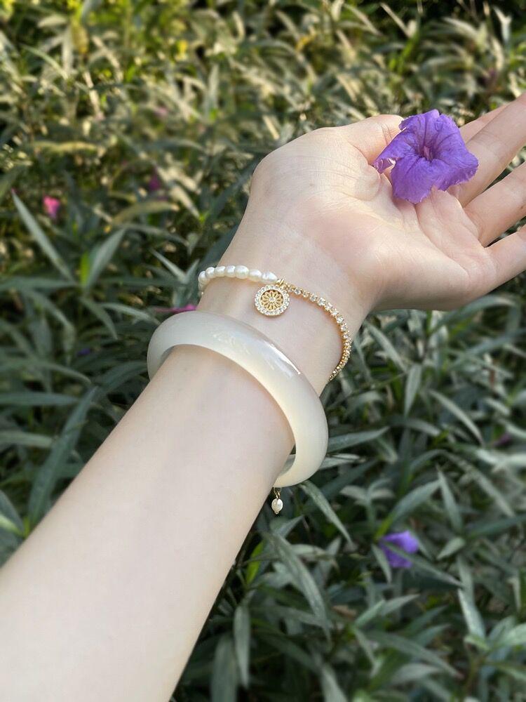 Myanmar Jadeite White Ice Jade Bracelet - Guifei Style 60