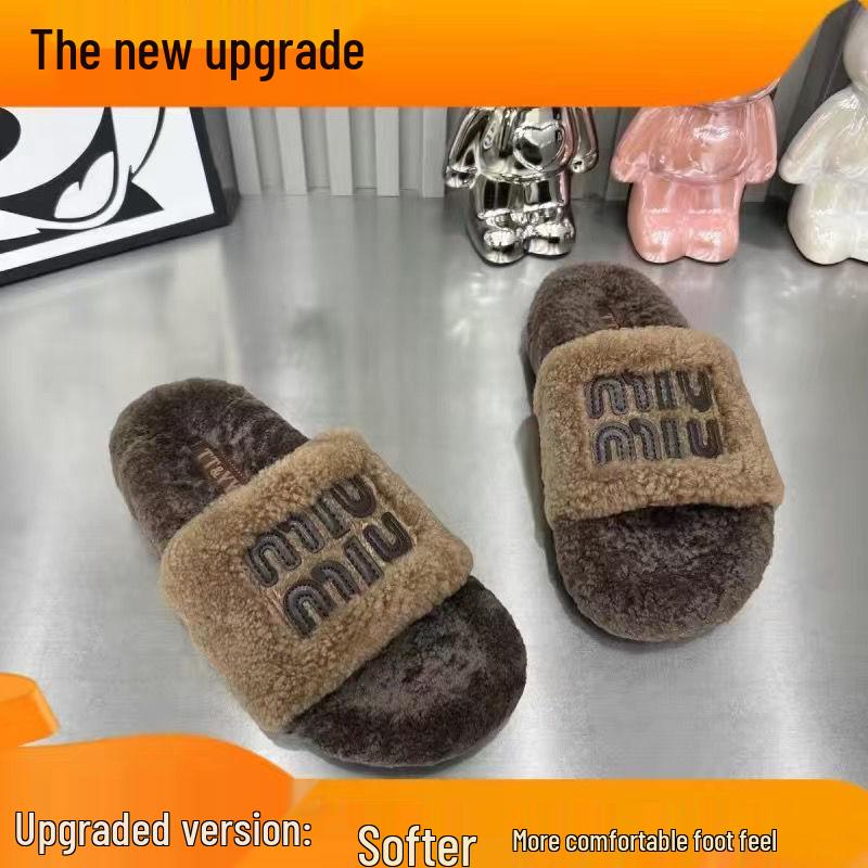 Women's Thick Sole Fuzzy Slippers - European Style, Autumn/Winter Plush Cotton Home Slippers.