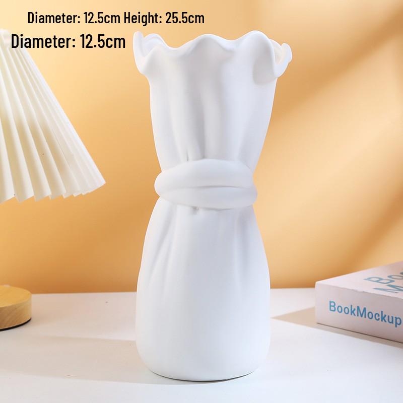 Elegant Ceramic Vase Ornament for Living Room or Dining Table - Light Luxury Home Decoration