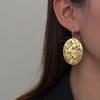 Retro Ethnic Style Oval Flower Tag Earrings Hollow Relief Mosaic Metal Earrings Exotic Literary and High-end Earrings