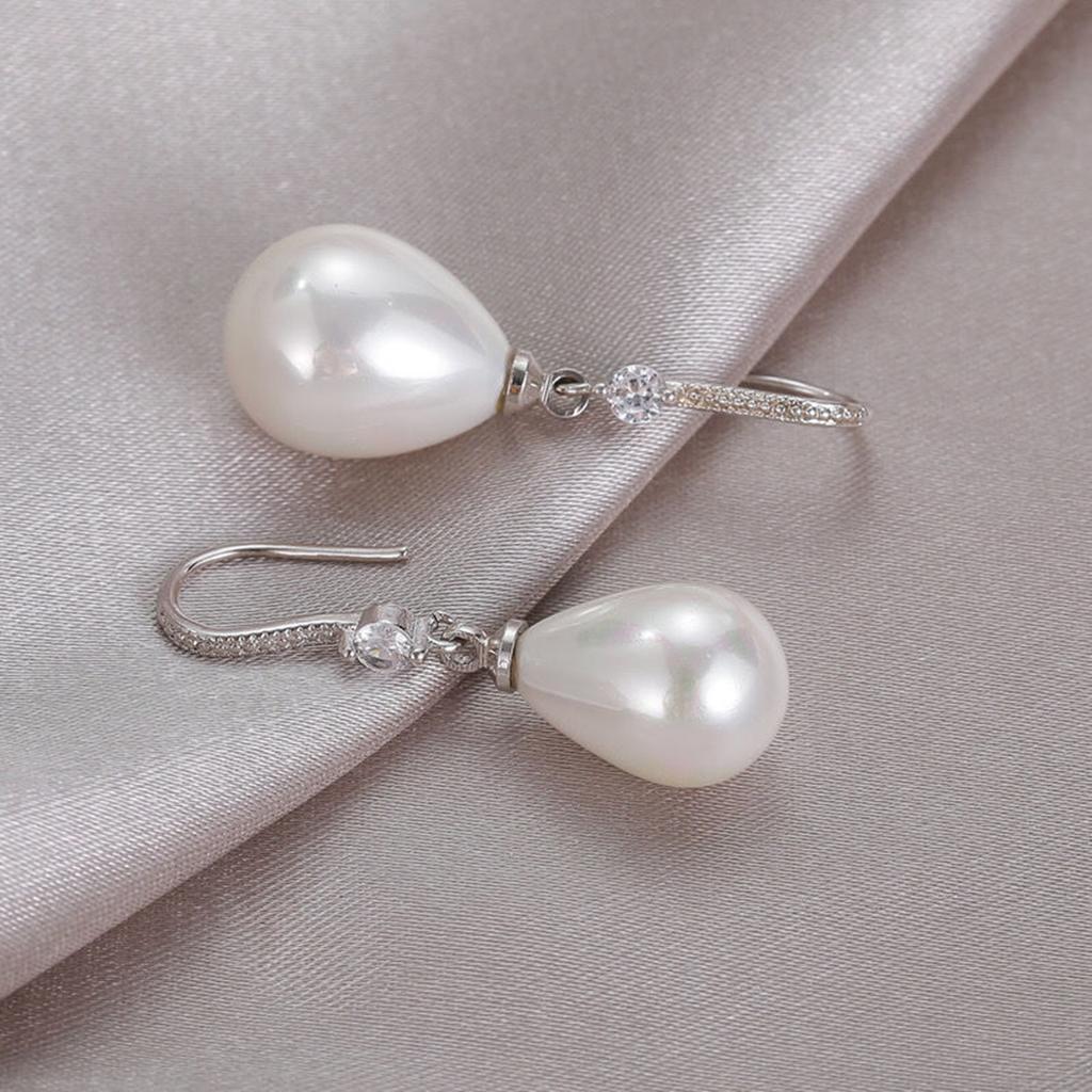 Women's Elegant Pearl Drop Earrings Sparkling Rhinestone Inlaid Hook Earrings for Wedding and Engagement