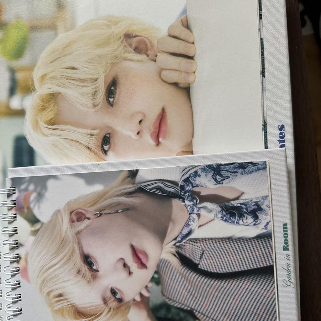 [USED] straykids set