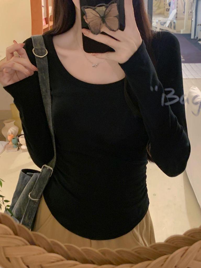 Women's Black U-Neck Slim Fit Long Sleeve Casual Base Layer T-Shirt - Spring/Autumn Style