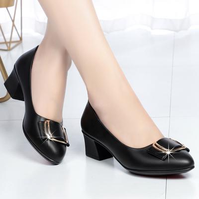 2024 Women 2024 High Quality Black Patent Leather Spring Slip On Square Heel Shoes Lady Cool Autumn Shoes Femininas