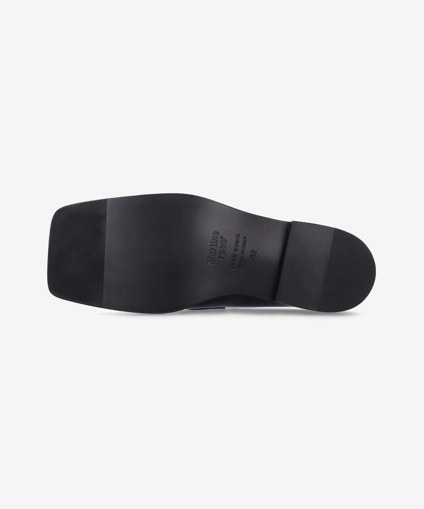 Martine Rose Mules mit eckiger Spitze - Blash / Cmr1025Blahsh