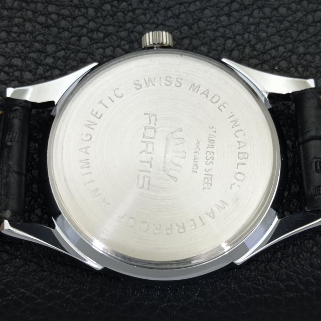 VINTAGE HAND-WINDING SWISS MENS REFURBISHED GREEN COLOR DIAL WATCH A700987-5 R205a-a700987