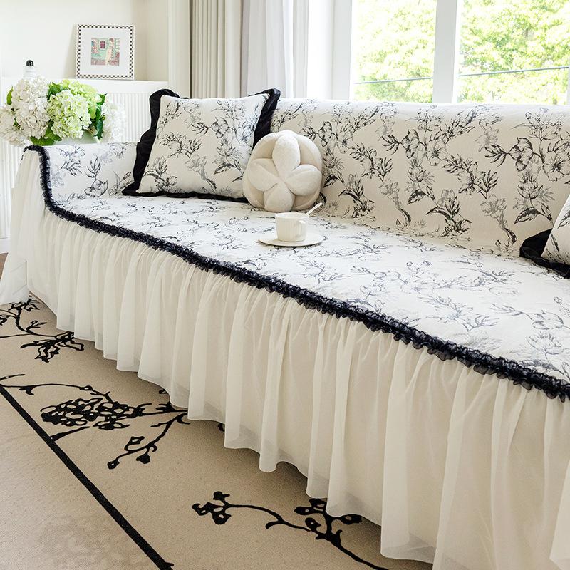 

French cream style sofa cover 2025 new high-end sofa towel four-season universal cover non-slip blanket 180*130cm