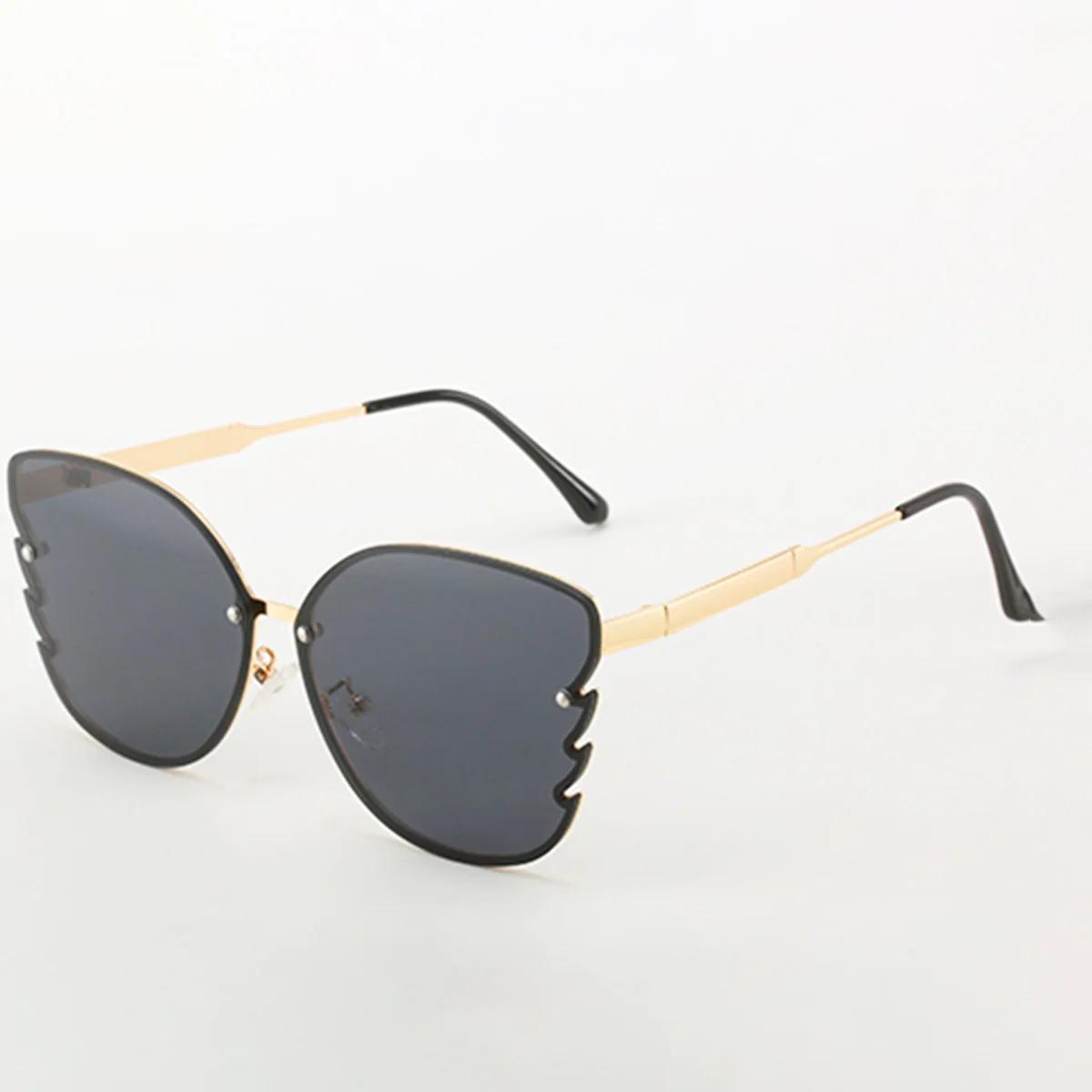

Fashion Butterfly Shaped Sunglasses Rectangle Sunglasses Women Designer Eyewear Compact Frame Sun Glasses Ladies Black