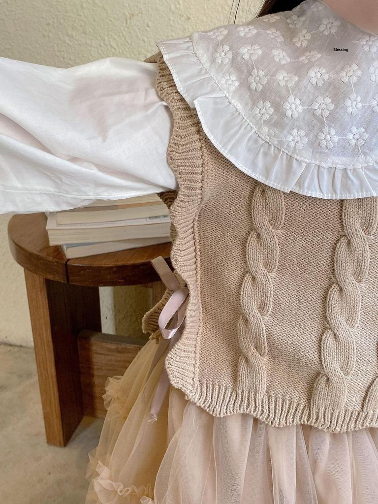 Girls' Wool Ribbon Knitted Waistcoat - 2024 Autumn/Winter Korean Style