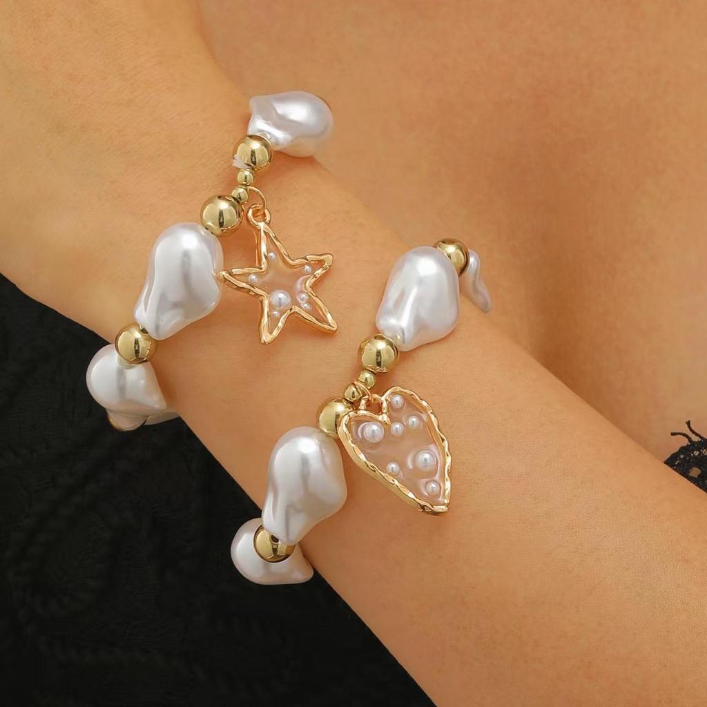 Baroque Sweet Luxurious Imitation Pearl Heart Shaped Pentagram Bracelet