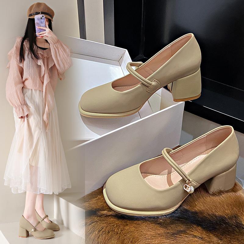 Mary Jane women's shoes new spring and autumn fashion versatile medium thick heel single shoes gentle with skirt high heels