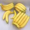 Realistisches Bananen-Ausstellungsmodell: 3, 5, 7, 9 Traubenköpfe zur Fenster- oder Schrankdekoration.