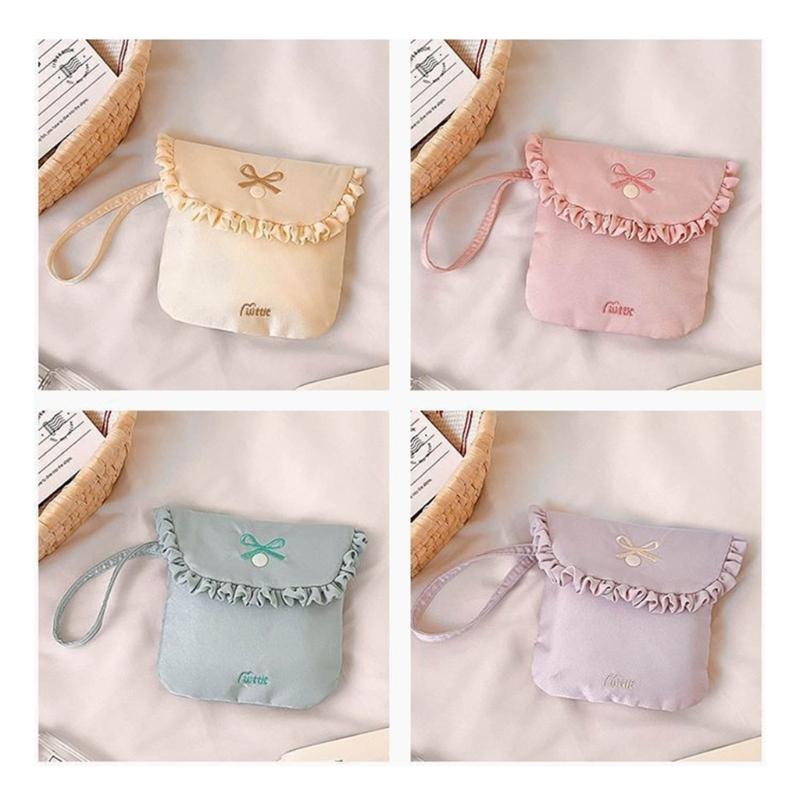 Sanitary Napkin Storage Pouch Stylish Milk Fleece Construction Spacious Interior Holder For Cosmetics Small Items