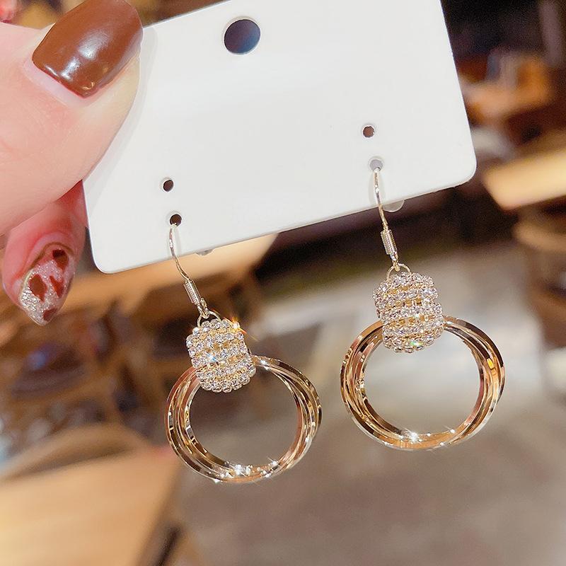 

Многослойные круглые серьги с темпераментом, индивидуальный женский роскошный подарок