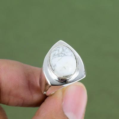 Howlith Ring 925 Sterling Silber Ring Echter Edelstein Schmuck Erstaunlicher Ring Handgefertigt Brandneuer Schmuck Jahrestag Geschenke Erhältlich in Ringgröße