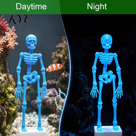 Moving Fish Tank Ornament Dancing Skeleton Aquarium Bubbler, Action Ornament, Glow in The Dark Interactive Decoration Decor, Air-Driven Bubbler