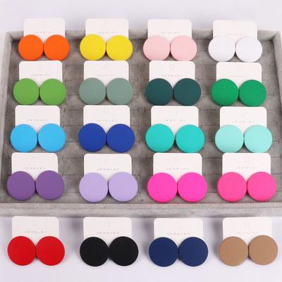 Semplici orecchini a bottone in acrilico alla moda per donna, gioielli color caramella dolce