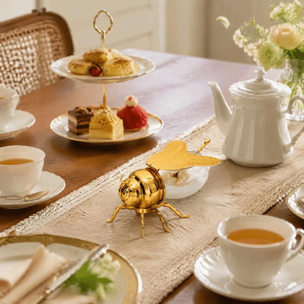 With Spoon Included Honey Dispenser Pot Gold Crystal Syrup Container Bee Shaped Jar  For Desserts