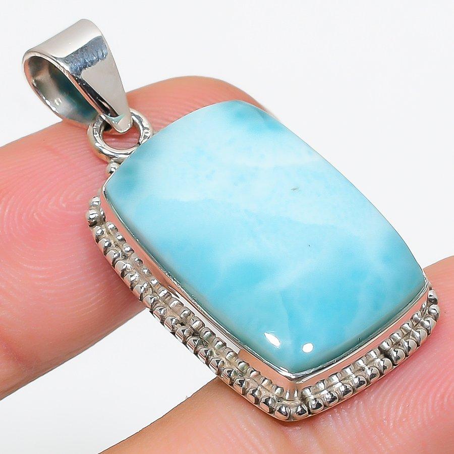 

Подвеска из стерлингового серебра 925 пробы с драгоценным камнем Natural Republic Larimar 1,75 дюйма u7p32