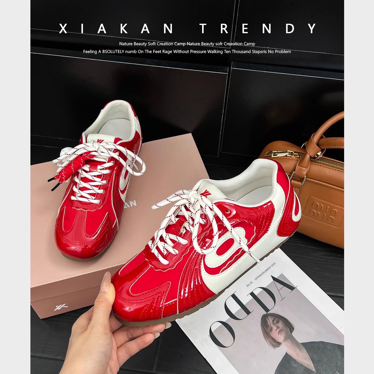 

Leather inner height increase German training shoes women s 2025 early autumn new lace-up versatile casual sports Forrest Gump shoes casual shoes tide 40 красный