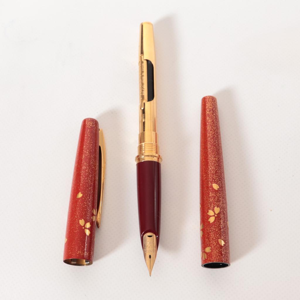 Pilot Makie Sakura Fubuki Vermilion Fountain Pen 18K 750 Nib F Fine Tested w/Conv