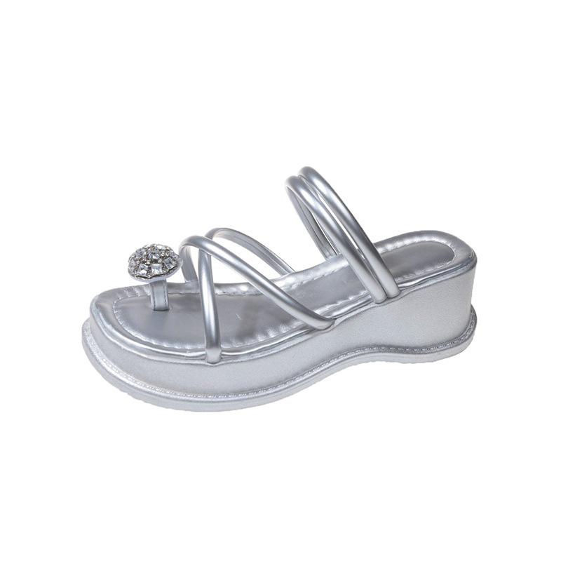 

2025 летняя новая мода со стразами на толстой подошве тапочки женские повседневные туфли на танкетке с открытым носком женские 40 серебряный