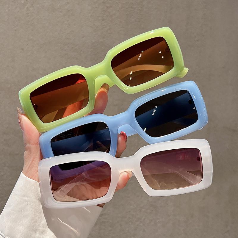 Retro Rectangle Sunglasses Women Fashion Square Gradient Candy Color Shades Sun Glasses Brand Design UV400 Female Eyewear