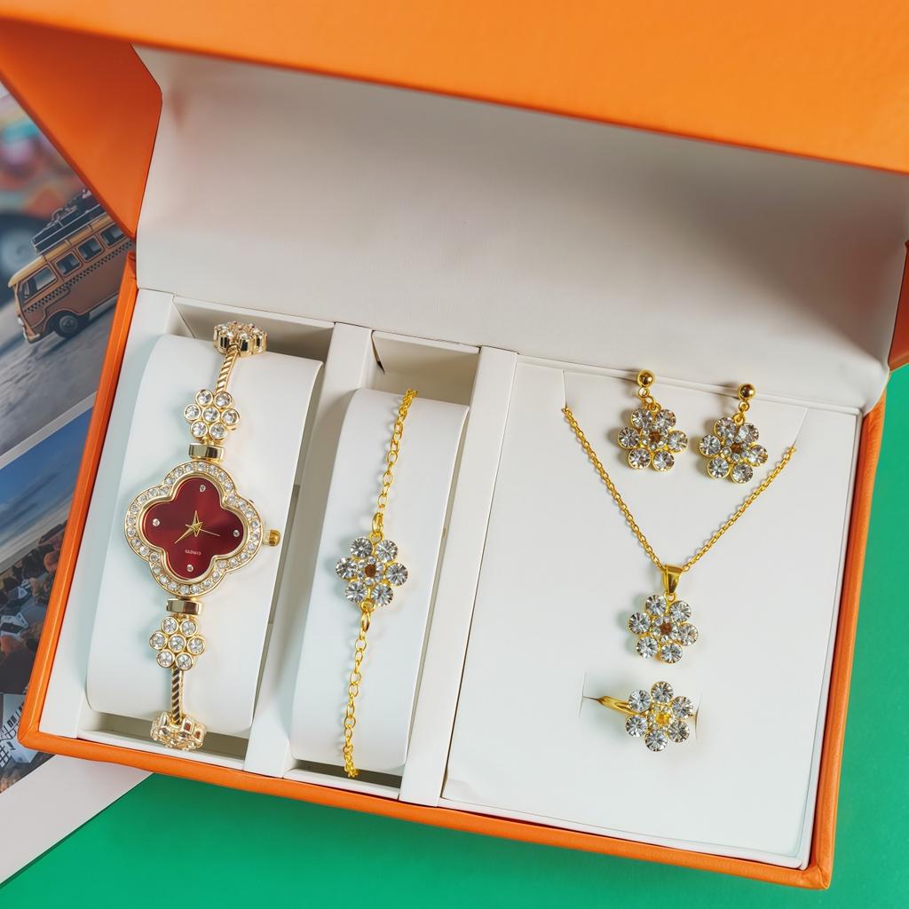 Ladies Diamond Clover Watch Set 5-Piece Fashion Quartz Watch Bracelet Accessories Popular Gift Box