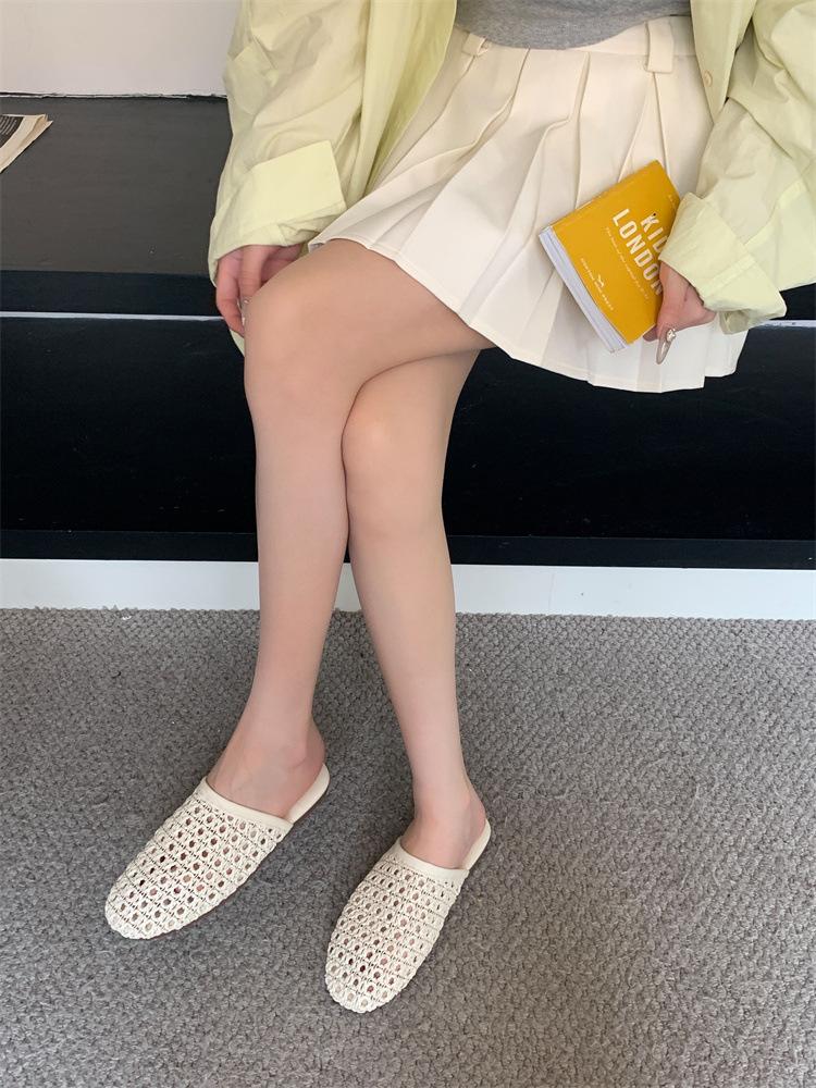 

Fashion outer wear French hollow breathable woven bag head slippers women s 2025 summer new flat bottom with skirt sandals 35 белый