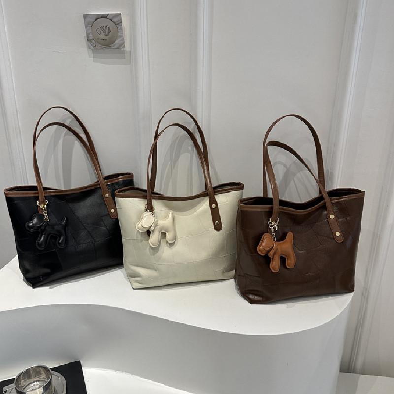 Fashion Solid Color Large Capacity Women Casual Tote Bag With Pendant For Daily