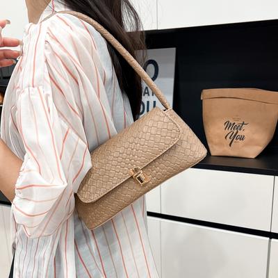 Retro-Damentaschen Frühling und Sommer Neue Umhängetaschen mit einfacher Textur, leichter Luxus-Temperament, modisch, lässig und schöne Handtaschen