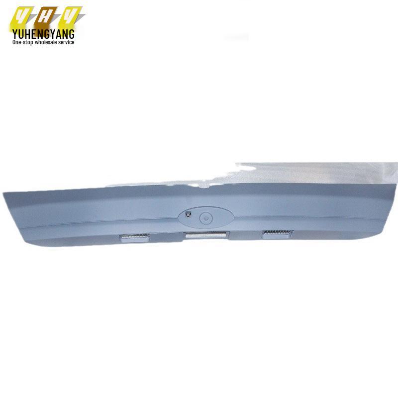 Rear Tailgate Trim Strip for 09-13 2-Door Models, Painted Tailgate Trim Strip Painted чёрный