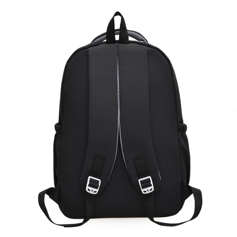 Fresh solid color backpack, casual and simple for junior high school students, light for class, large-capacity backpack.