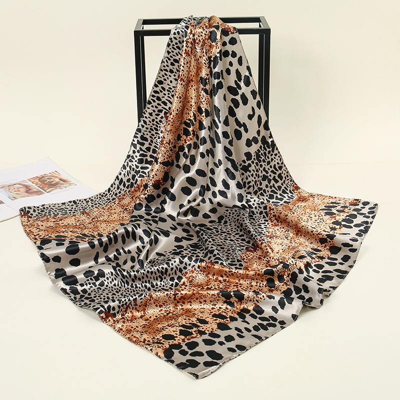 2025 Fashion Silk Square Scarf for Women Hair Band Soft Neckerchief Vintage Hijab Flower Print Headscarf Female Pashmina Bandana