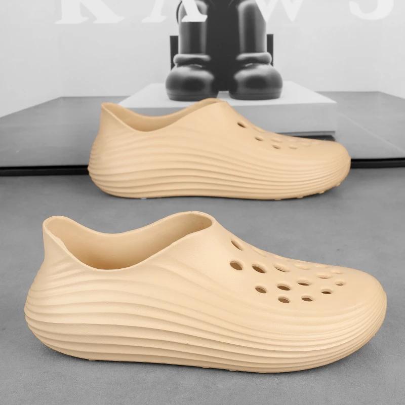 Summer Men Clogs Non-slip Thick-soled Casual Shoes Outerwear Beach Soft-soled Baotou Slippers Men's Slippers Sandals