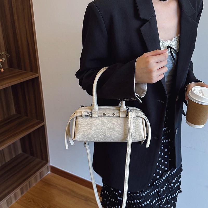 Fashion Handbag Women's New Versatile Shoulder Bag Commuter Messenger Bag