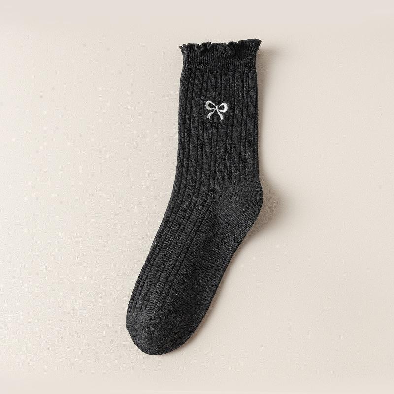 Female Spring and Autumn Embroidery Bow Wooden Ear Edge Boneless Drum Pile Pile Cotton Socks