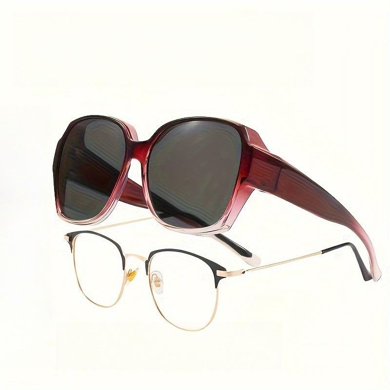 

1pcs New clip-on glasses, large-frame retro unisex style, fits regular fashion glasses, ideal gift choice.