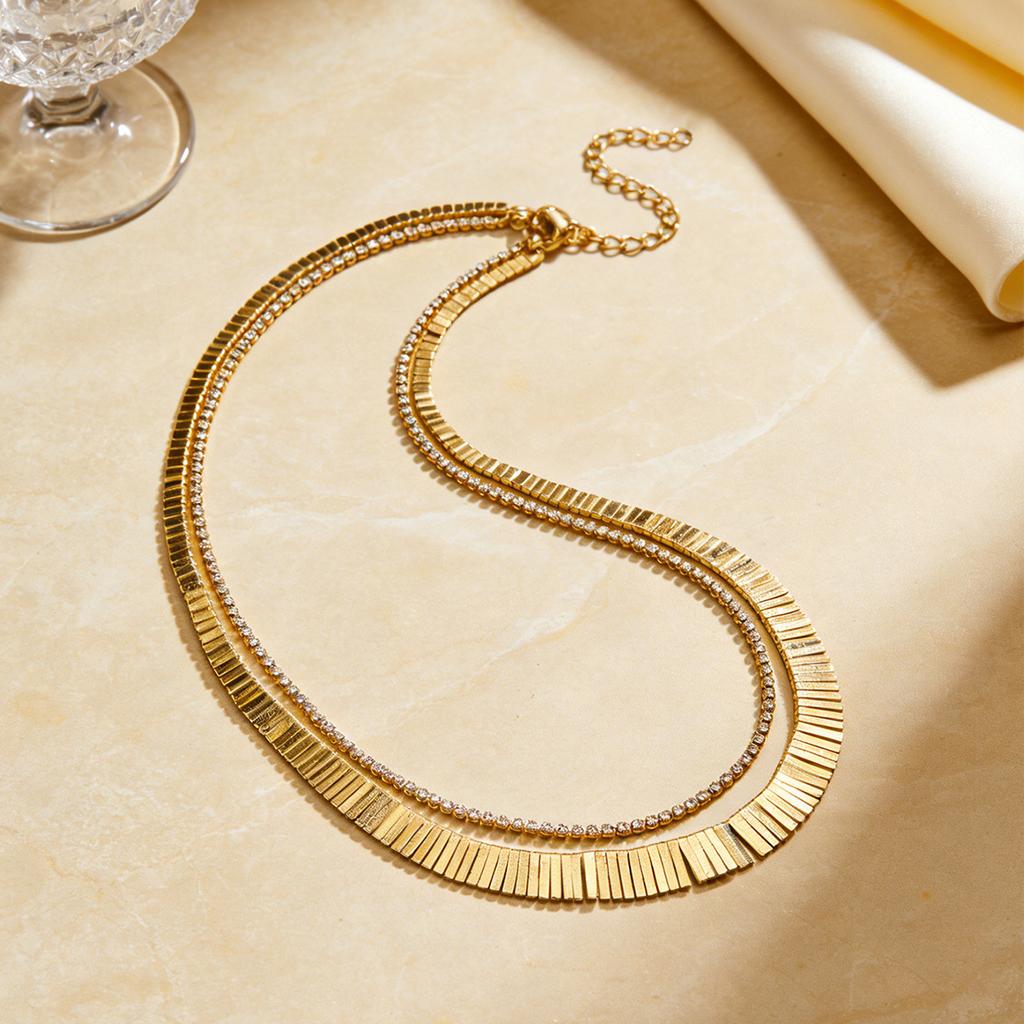 Exaggerated multi-layer fringed diamond necklace, personalized fashion, simple collarbone chain, trendy design, sense of decoration