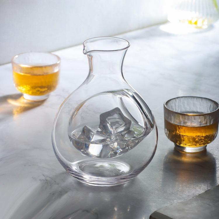 Japanese Crystal Glass Ice Wine Decanter Home Use Hole Design Sake Carafe Hamster Pot Cold Brew Coffee Maker