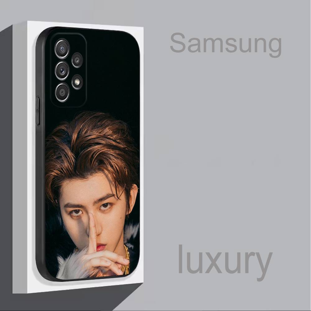 KUN Actor Chinese Phone Case For Samsung S 25,24,23,22,30,21,10,9,Ultra,Plus,Lite,FE,4,5G Black Soft Case