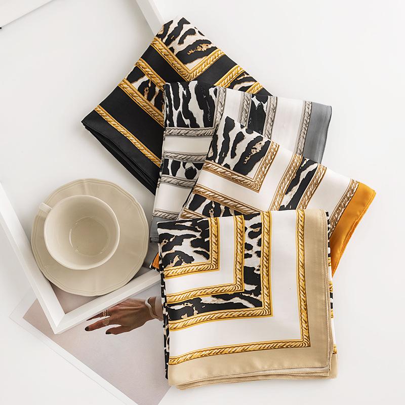 

Literary and retro leopard print imitation silk scarf, small square scarf, fashionable and elegant professional wear, scarf, scarf. 90*90cm