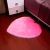 1pcs Mini Love Heart Rugs Artificial Wool Sheepskin Hairy Carpet Gorgeous Home Bedroom Decoration Carpets Soft Non-slip Mat